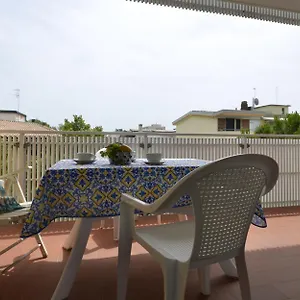appartamenti-atlante.hotelinveneto.com/