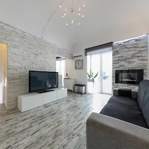  Appartamento Amuri Italia