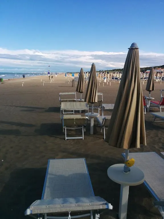 Hotel Lanzoni Cervia